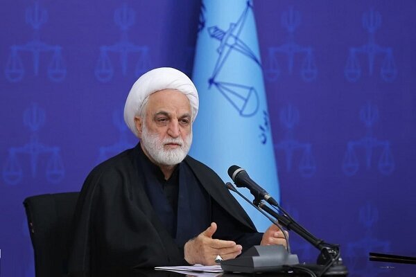 مردم، در برابر تهدید و مشکلات، جانفدای ایران شدند مردم، در برابر تهدید و مشکلات، جانفدای ایران شدند