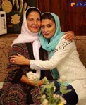 ‎مريم معصومى در كنار بانو پورى بنايى+عکس