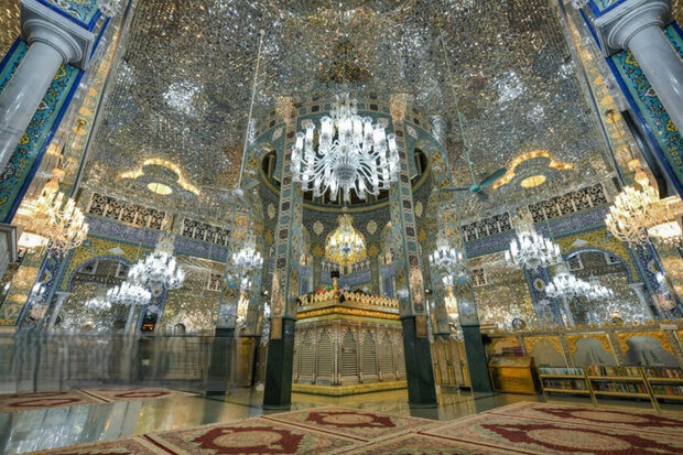 عقیله بنی هاشم تجسم صبر و بصیرت؛ روایتی از سیره بانوی بزرگ کربلا عقیله بنی هاشم تجسم صبر و بصیرت؛ روایتی از سیره بانوی بزرگ کربلا