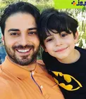 سلفی جالب خواننده مشهور و پسرش