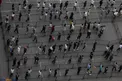 صف آزمایش کرونا در پکن/ عکس
