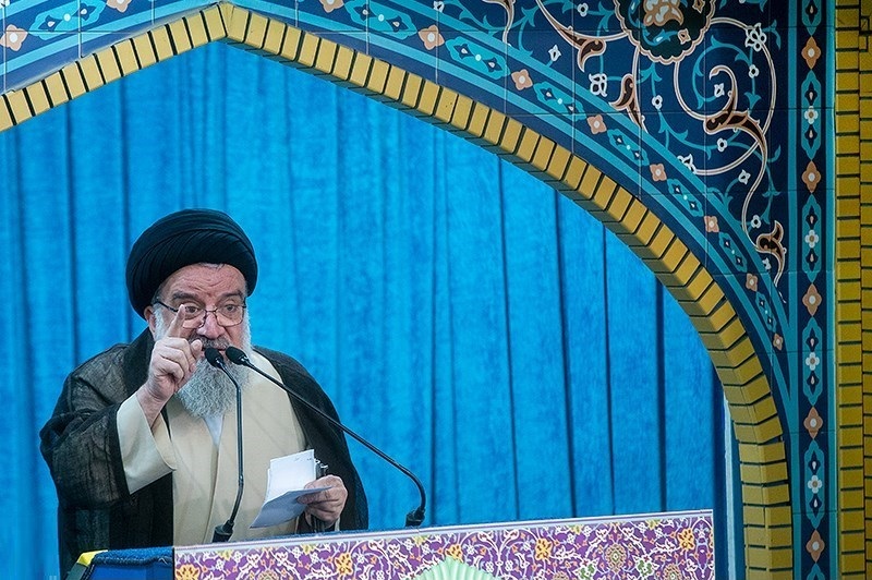 خاتمی: درگیر جنگ ترکیبی هستیم/حصر اقتصادی دشمن شکست میخورد خاتمی: درگیر جنگ ترکیبی هستیم/حصر اقتصادی دشمن شکست میخورد