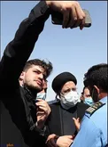 سلفی با رئیس جمهور / عکس