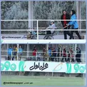 عکس/حمل مصدوم با چرخ دستی در تمرین تیم فوتبال بانوان