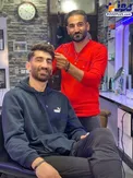 علیرضا بیرانوند و آرایشگرش +عکس
