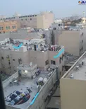 برپایی نماز جماعت روی پشت‌بام‌ها در روزهای کرونایی+عکس