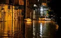 در اهواز چه گذشت؟ وضعیت کلانشهری که پس از بارندگی روی آب رفت!