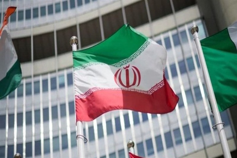 ایران: از حق برخورداری از برنامه هستهای صلحآمیز دست نمیکشیم ایران: از حق برخورداری از برنامه هستهای صلحآمیز دست نمیکشیم