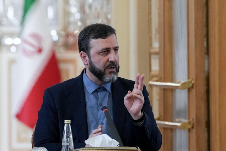 استفاده از ورزشگاه «لامرد» برای تست سلاح، مصداق بارز جنایت جنگی است استفاده از ورزشگاه «لامرد» برای تست سلاح، مصداق بارز جنایت جنگی است