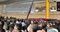 مجروحیت ۴۰ زائر به دلیل ازدحام در پایانه مرزی شلمچه/ استفاده از آب پاش برای متفرق کردن جمعیت+ویدیو