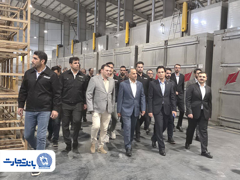 بازدید مدیرعامل بانک تجارت از شرکت «آکو باتری» در راستای تقویت همکاریها بازدید مدیرعامل بانک تجارت از شرکت «آکو باتری» در راستای تقویت همکاریها