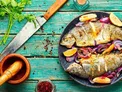 این غذاها را با ماهی بخورید مریض می‌شوید