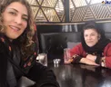 کافی شاپ گردی ویشکا آسایش با مادرش+عکس