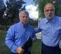 عكس/حضور علی پروين با لباس آبی در استاديوم آزادي