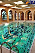 طراحی استخر با فرش ایرانی +عکس