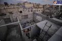 تمرین بدنسازی در پشت‌بام/عکس