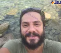 سلفی جالب و بامزه آقای بازیگر با دریا