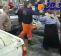 درگیری مامور شهرداری فومن با زن دستفروش