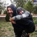 وقتی فوتبالیست مشهور مادرش را کول می کند/عکس