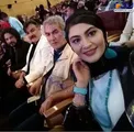 سلفی مریم مومن و بانوی عمارتی ها در جشن حافظ
