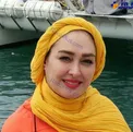 پوشش متفاوت خانم بازیگر کنار دریا + عکس