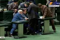 ژست عجیب نماینده مجلس روی صندلی!+عکس