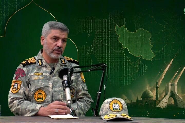 تسلیحات و آمادگی لازم برای یک جنگ طولانی را داریم