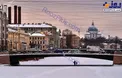 رفت و آمد مردم روی رودخانه یخ زده در سنت پترزبورگ/عکس