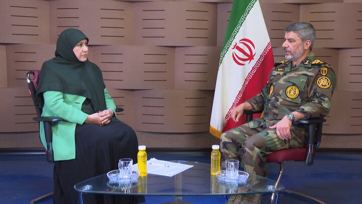 سخنگوی ارتش: آمریکا در منطقه مستأصل شده است/ پایگاههای آمریکایی دیگر قابل بازسازی نیستند سخنگوی ارتش: آمریکا در منطقه مستأصل شده است/ پایگاههای آمریکایی دیگر قابل بازسازی نیستند