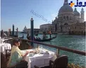 عکس/ صبحانه خوردن بازیگر زن ایرانی در کنار آب های ونیز!