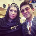 تیپ رسمی ارسلان قاسمی در کنار فریبا متخصص/عکس