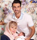 عکسی دیده نشده از فوتبالیست مشهور و همسر و فرزند نوزادش