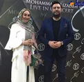 مانتوی خاص و عجیب خانم بازیگر در کنسرت خواننده مشهور + عکس