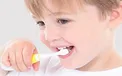 مسواک زدن با نمک، خوب یا بد؟