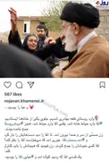 عكس/ استقبال گرم زن روستايي از رهبر انقلاب و بوسه بر عباي ايشان
