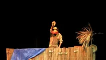 منتقد تئاتر:هنر را از سبد تربیت کودکان حذف نکنیم