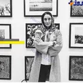 عکس/ خانم بازیگر پرطرفدار در یک گالری