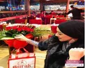 دسته‌گل جنجالی سرآشپز معروف برای خواننده زن+عکس