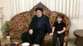 فرزند شهید صیاد خدایی در کنار رئیسی/ عکس