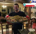 بازیگر مشهور و دیس عجیب و غریب غذایی که در دستش است+ عکس