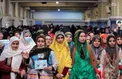 عکس/ لباس محلی بر تن بانوان در دیدار با رهبر انقلاب