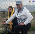 عکسی دیده نشده از دوچرخه سواری بازیگر مشهور و دخترش