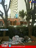 کارتن خوابی جلوی هتل لاله تهران+ عکس