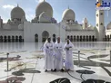 لوکاس وازکز با لباس محلی امارات در مسجد شیخ زاید +عکس