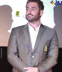 ظاهر جديد محمد رضا گلزار با بيني عمل كرده+عكس