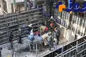 نجات معجزه آسای کارگر ایرانی از ساختمان 16 طبقه