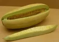 با خوردن این میوه 12 بیماری را از خود دور کنید