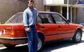علی پروین در کنار BMW قرمز رنگش/عکس