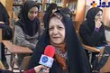 عکس/ مادری که دانشجوی پسرش شد!