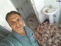 سلفي با مرغ های آلوده در رستوران بین راهی اطراف تهران!